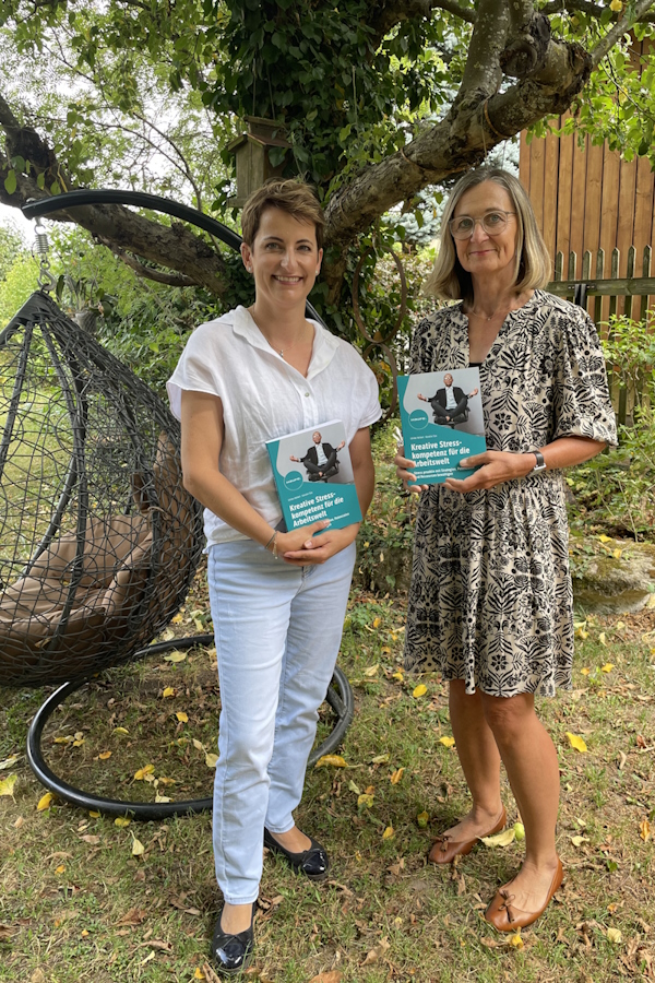 Ihre Referentinnen Prof. Dr. Ulrike Hellert & Karolin Stix